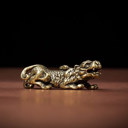 Pixiu Mini Handheld Figurine Wealth and Protection